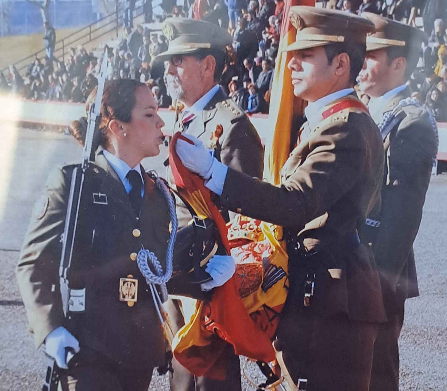 La sargento primera Marina Esther Fernández Ahumada durante su jura de bandera