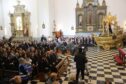 El arzobispo de Toledo se une al dolor de afectados y pide no olvidar la tragedia: “Aprendamos a cuidar la vida”