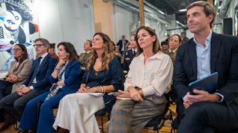 La ministra de Defensa, Margarita Robles, durante el Examen14, Mujeres por tierra, mar y aires
