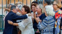Vivas registra ante notario las llamadas y mensajes con Moncloa del 27 de julio al momento de la avalancha